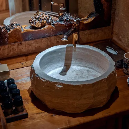 Отель Misty Cave Ургуп