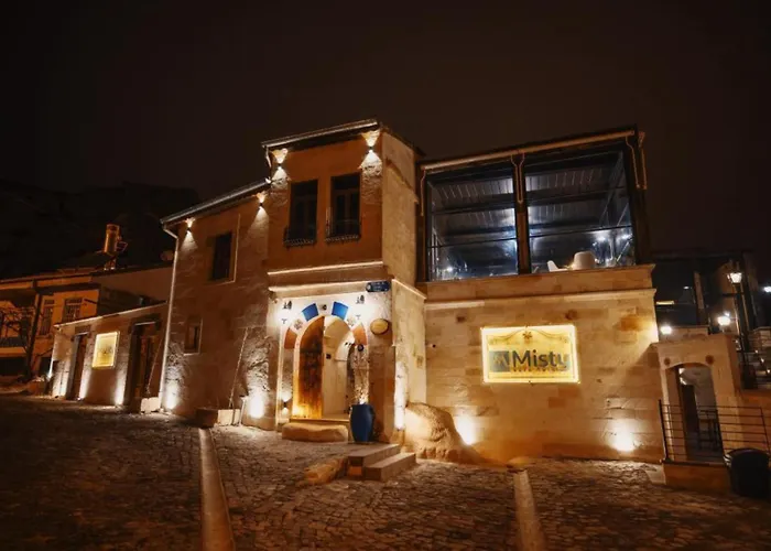 Szálloda Misty Cave 2*